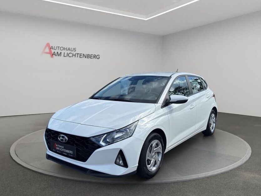 i20