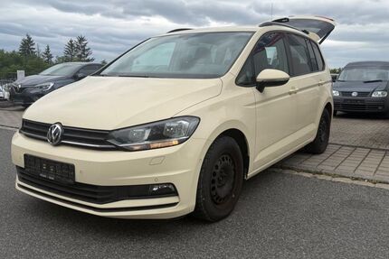 VW Touran 273.000 km 7.800 &euro; Zirndorf 90513