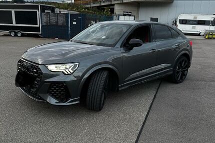Audi RSQ3