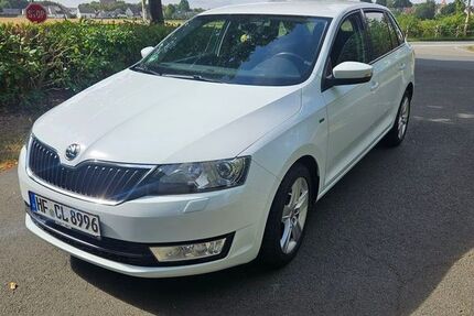 Skoda Rapid 194.868 km 5.100 &euro; Löhne 32584
