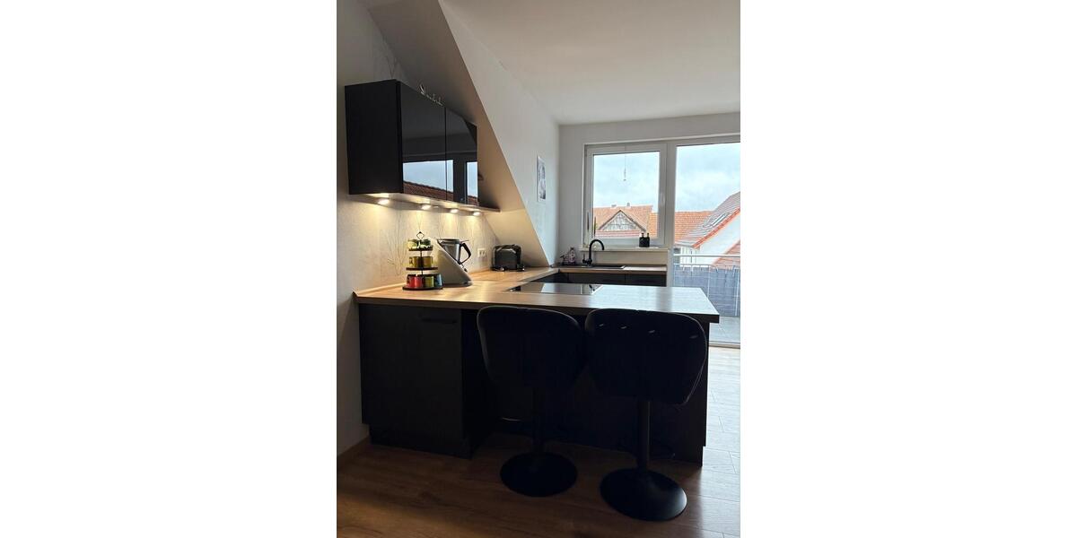 Dachgeschoßwohnung Neuhof - 3 Zimmer, 74 m&sup2;, 800&euro; | Angebot:25351557