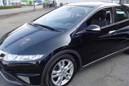 Honda Civic 215.600 km 3.495 &euro; Remagen-Oberwinter 53424