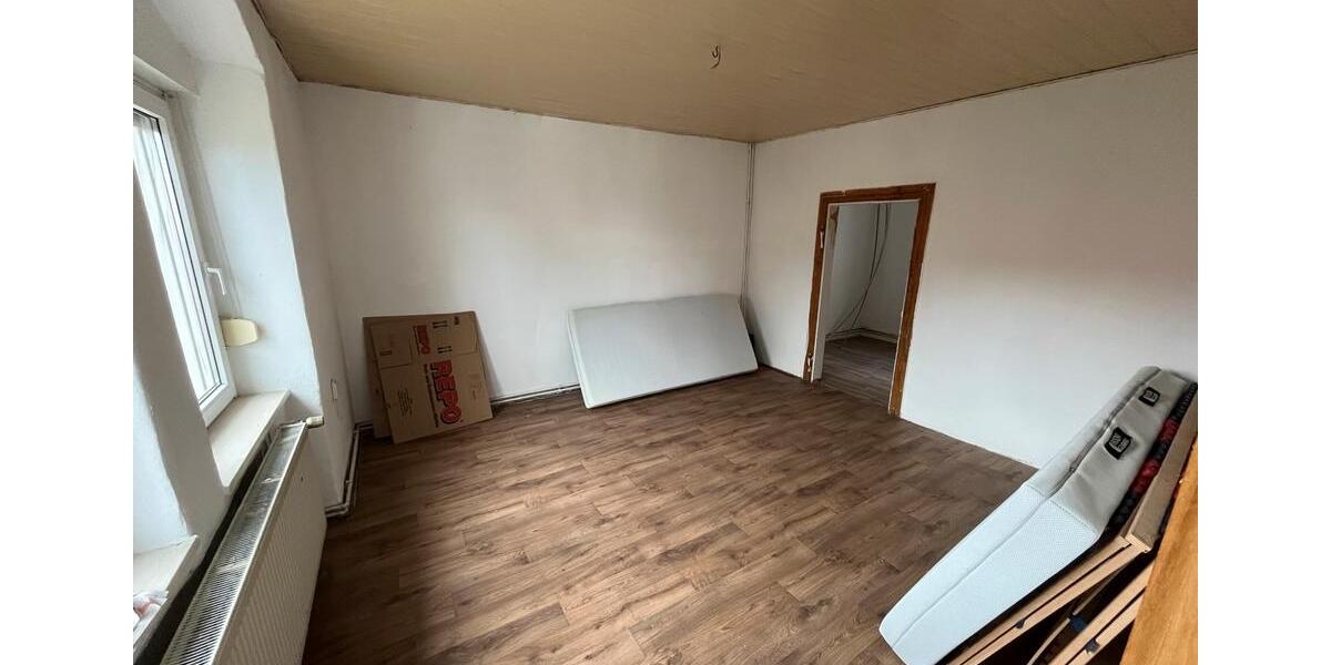 Einfamilienhaus Mansfeld - 5 Zimmer, 100 m&sup2;, 650&euro; | Angebot:26165148