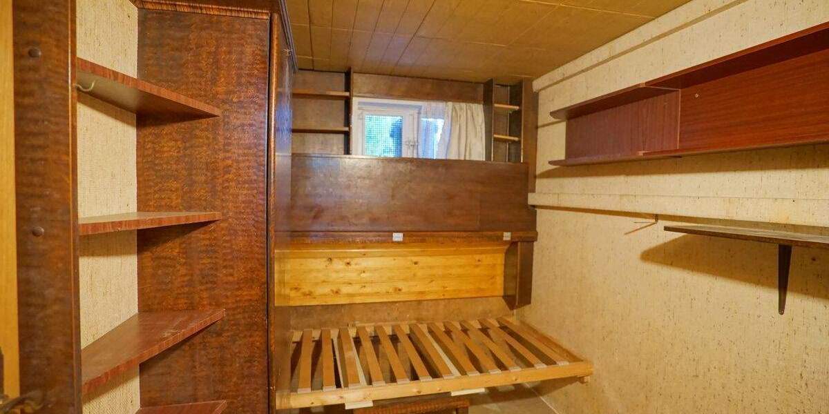 Reihenmittelhaus Bremerhaven Lehe - 4 Zimmer, 95 m&sup2;, 199.000&euro; | Angebot:25834542