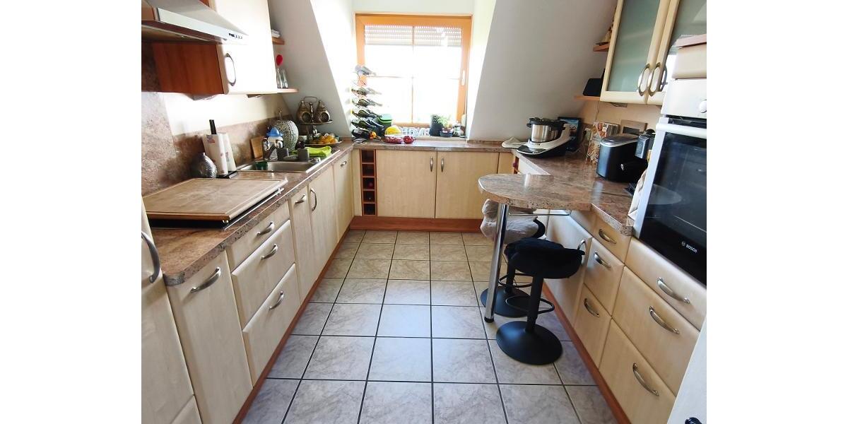 4 Zi. Wohnung in DG Galerie mit Garten (auf Wunsch), Balkon und Garage in Höchstadt OT - Etagenwohnung Höchstadt OT | Angebot:26409507