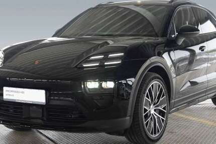 Porsche Macan 9.900 km 88.990 &euro; Frankfurt am Main 60314