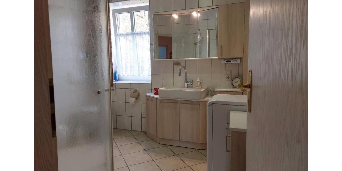 Etagenwohnung Finsterwalde - 3 Zimmer, 88 m&sup2;, 680&euro; | Angebot:27648466