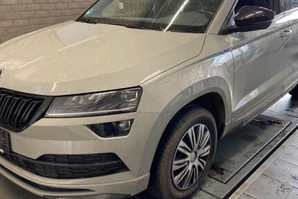 Skoda Karoq 90.700 km 26.400 &euro; Lauterbach 36341