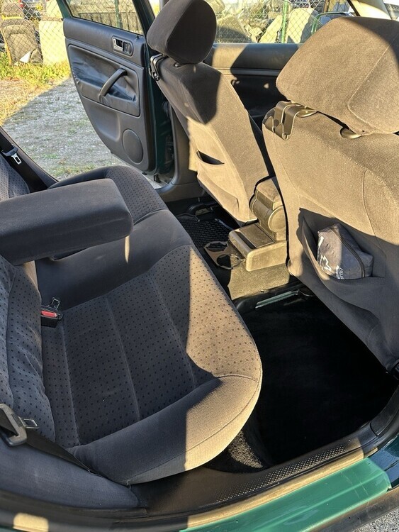 VW Passat 3B2 160.000 km 1.800 € Chemnitz 09111