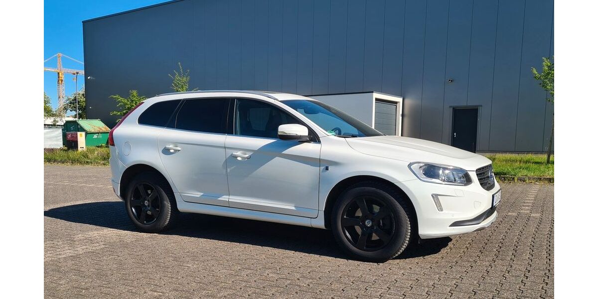 Volvo XC60 226.000 km 9.890 &euro; Langenfeld 40764