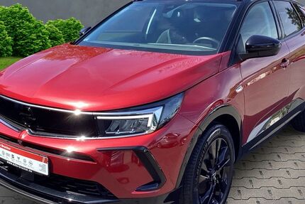 Opel Grandland (X) 46.940 km 20.870 &euro; Marktredwitz 95615
