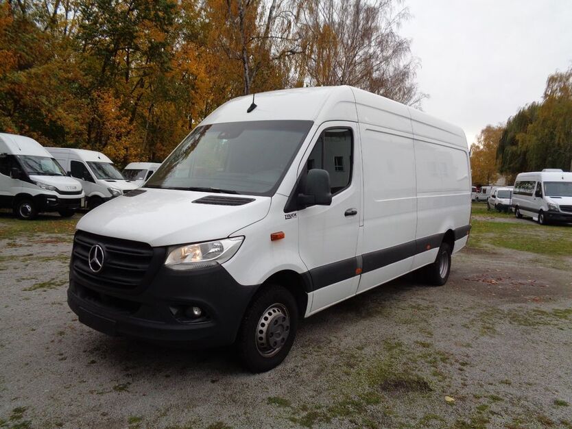 Mercedes-Benz Sprinter 300.000 km 22.500 € Berlin 12683