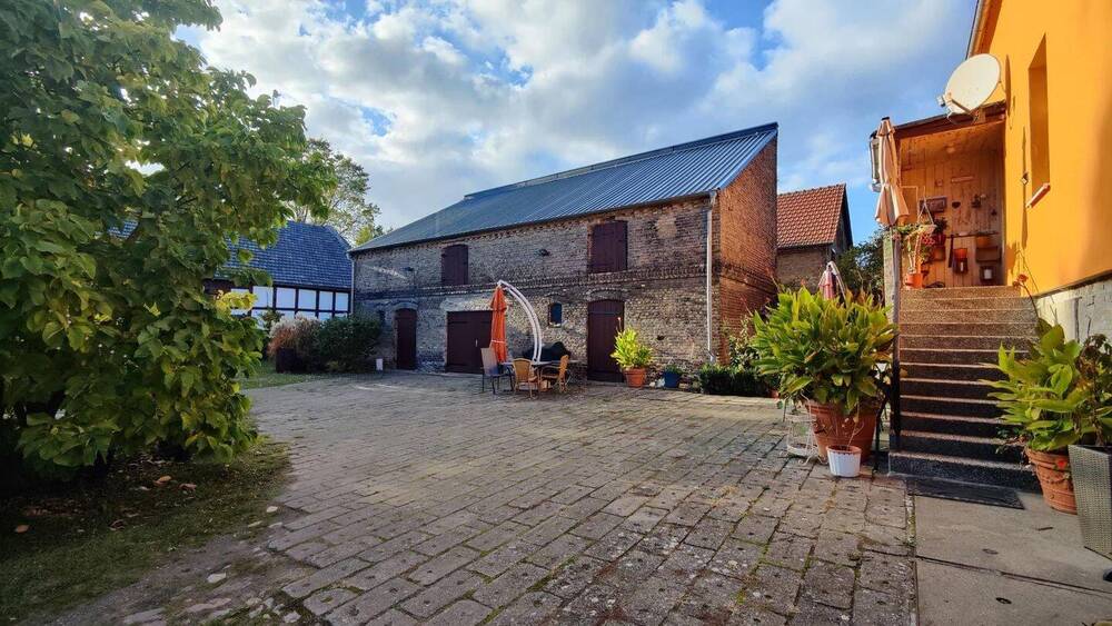 Landhaus mit großem Grundstück in Kartzow 8 zimmer
