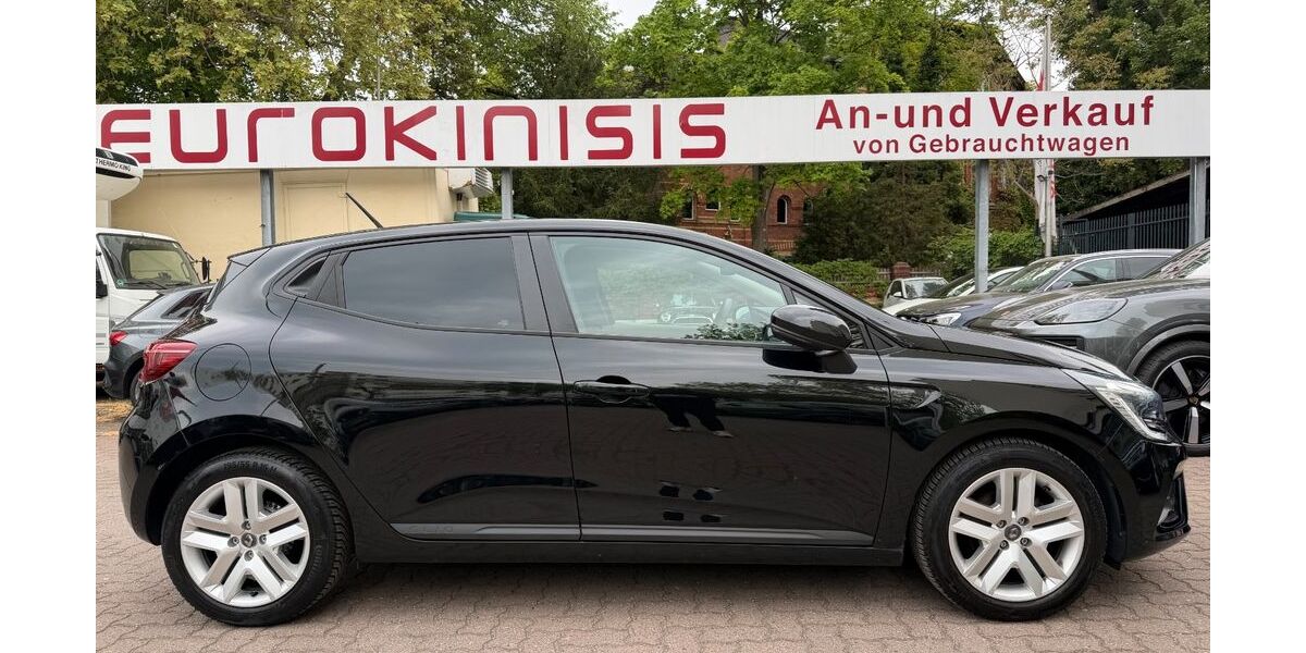 Renault Clio 46.000 km 12.399 &euro; Berlin 10787
