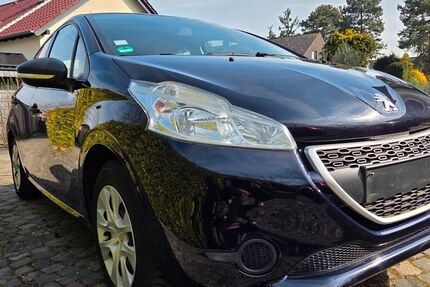 Peugeot 208 128.600 km 3.248 &euro; Harxheim 55296