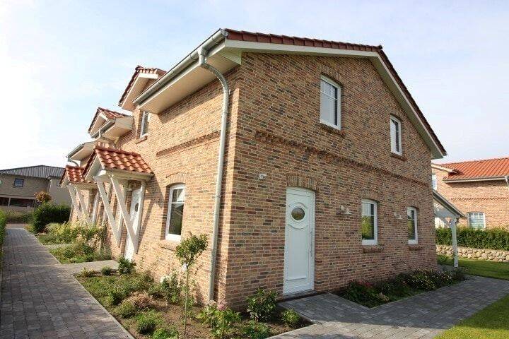 Doppelhaushälfte Gelting - 4 Zimmer, 126 m&sup2;, 1.495&euro; | Angebot:26503003