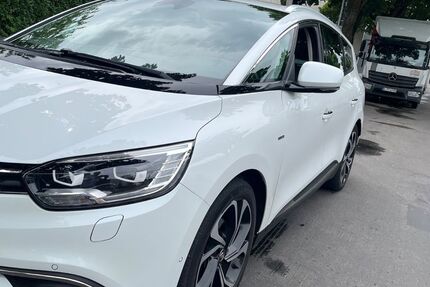 Renault Scenic 130.000 km 11.499 &euro; Berlin 13359
