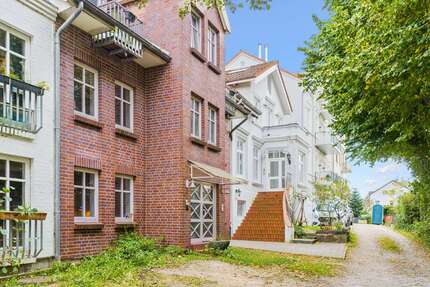 Haus Flensburg - 8 Zimmer, 215 m&sup2;, 639.000&euro; | Angebot:25472618