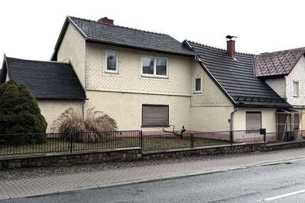 Haus Neuhaus-Schierschnitz Schierschnitz - 4 Zimmer, 150 m&sup2;, 115.000&euro; | Angebot:25783989