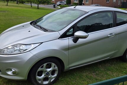 Ford Fiesta 142.821 km 2.999 &euro; Salzbergen 48499