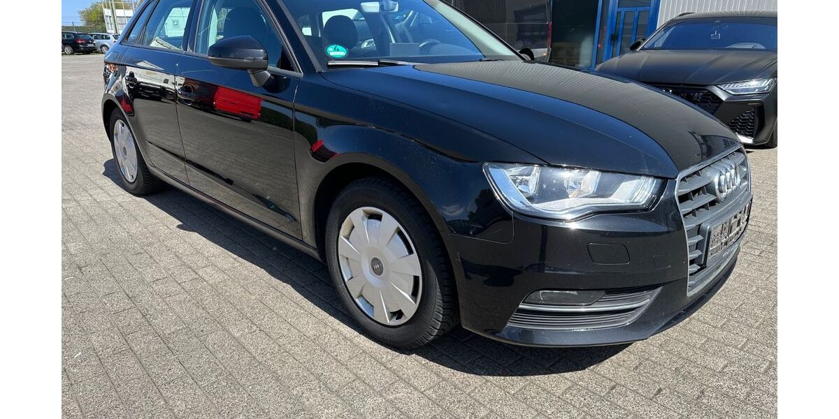 Audi A3 280.000 km 7.400 &euro; Stäbelow bei Rostock 18198
