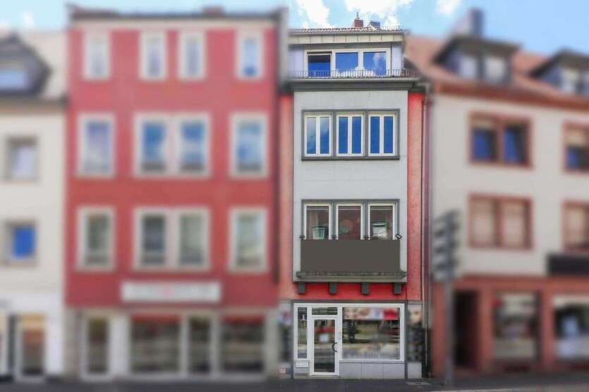 Haus zum Kaufen in Aschaffenburg 520.000 € 146.26 m²