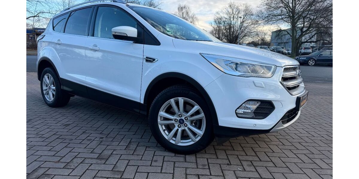 Ford Kuga 77.000 km 12.950 &euro; Hannover 30179
