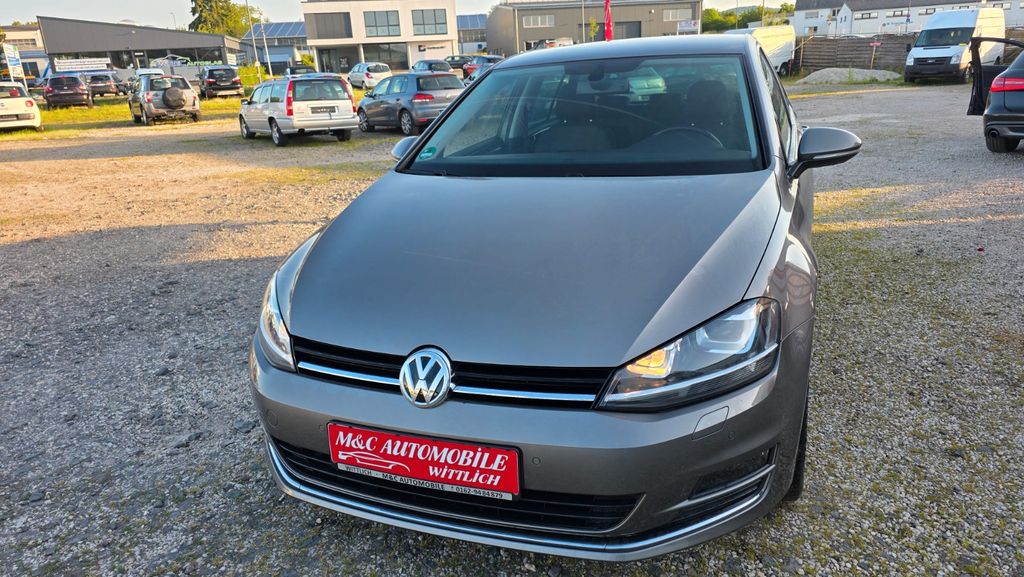 VW Golf 105.000 km 14.999 &euro; WITTLICH 54516