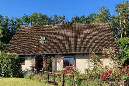 Haus Tosterglope - 6 Zimmer, 170 m&sup2;, 320.000&euro; | Angebot:27151094