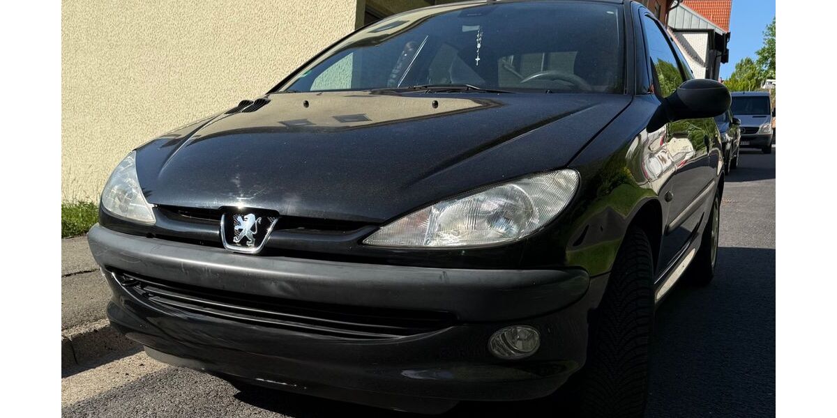 Peugeot 206 111.000 km 2.300 &euro; Kaiserslautern 67655