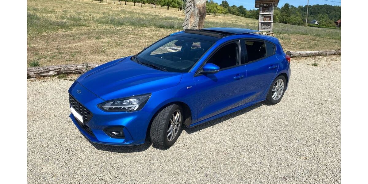 Ford Focus 65.000 km 14.500 &euro; Merzig 66663