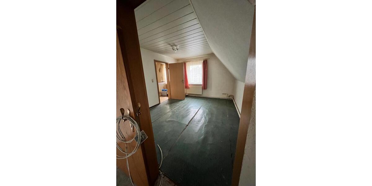 Doppelhaushälfte Barby - 11 Zimmer, 175 m&sup2;, 119.000&euro; | Angebot:25255460