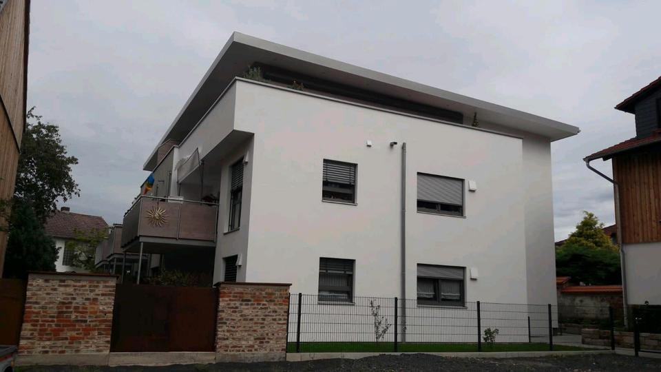 Helle Penthouse Wohnung ca. 100 qm in Oberkaufungen 3 zimmer