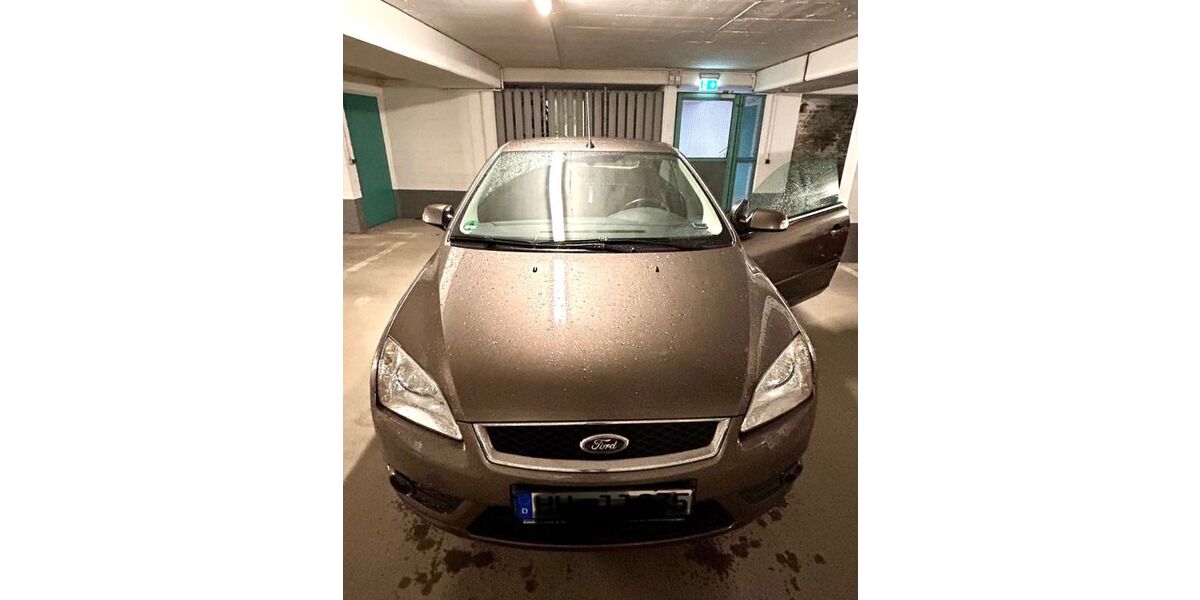 Ford Focus 245.350 km 2.300 &euro; Hamburg 20537