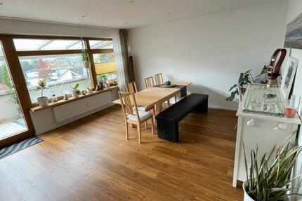 Wohnung Radolfzell am Bodensee - 3 Zimmer, 80 m&sup2;, 380.000&euro; | Angebot:27046373