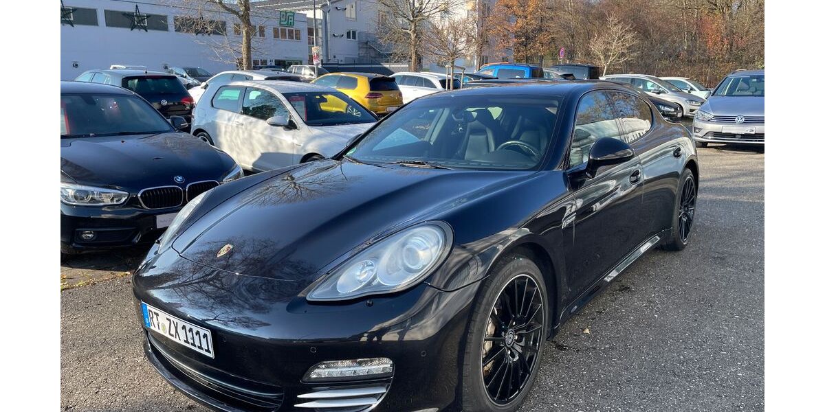 Porsche Panamera 105.000 km 19.950 &euro; Reutlingen 72770
