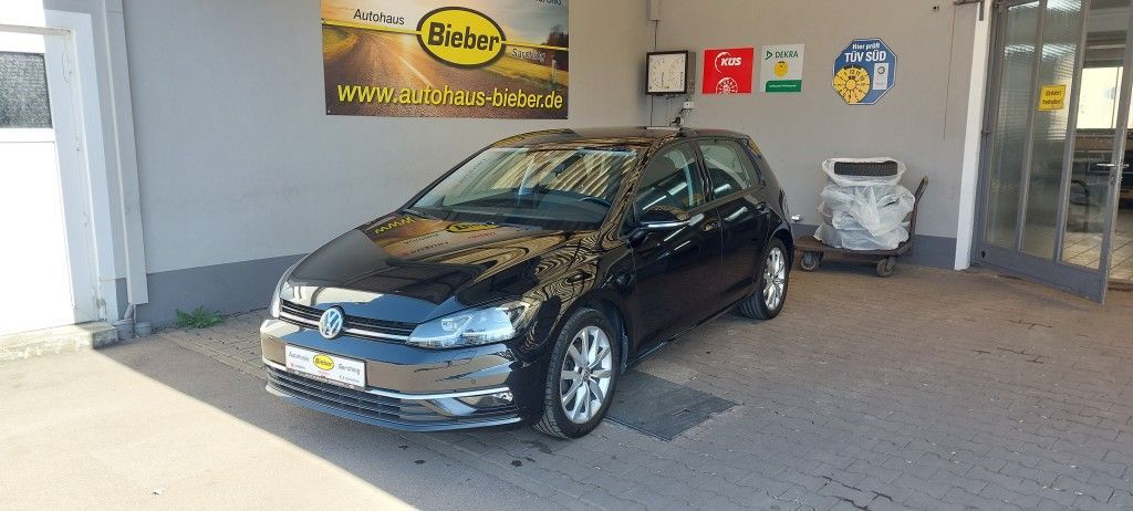 VW Golf 98.600 km 15.890 &euro; Sarching 93092