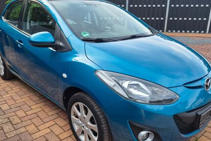 Mazda 2 193.000 km 2.800 &euro; Theeßen 39291