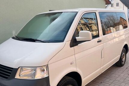 VW T5 Transporter 207.000 km 8.400 &euro; Roßtal 90574