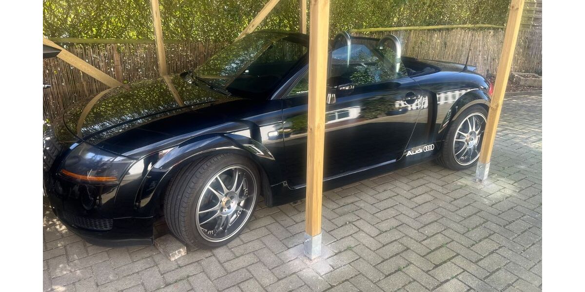 Audi TT 145.000 km 9.950 &euro; Georgsmarienhütte 49124