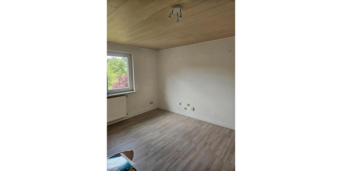 Reihenhaus Überherrn - 5 Zimmer, 120 m&sup2;, 250.000&euro; | Angebot:26882633