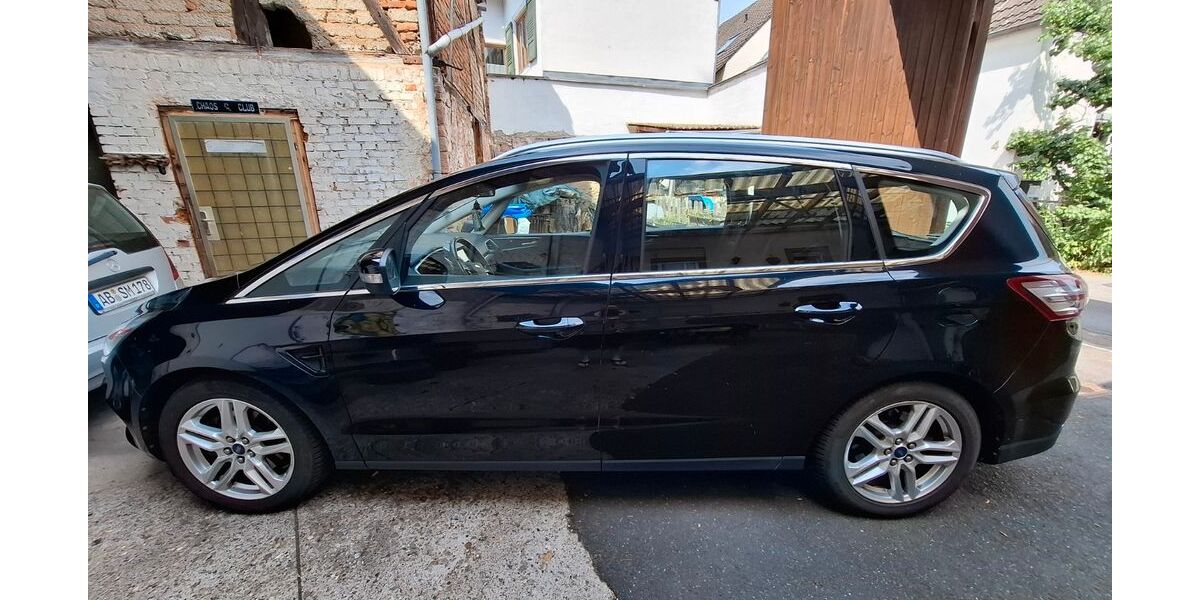 Ford S-Max 110.000 km 12.699 &euro; Großostheim 63762