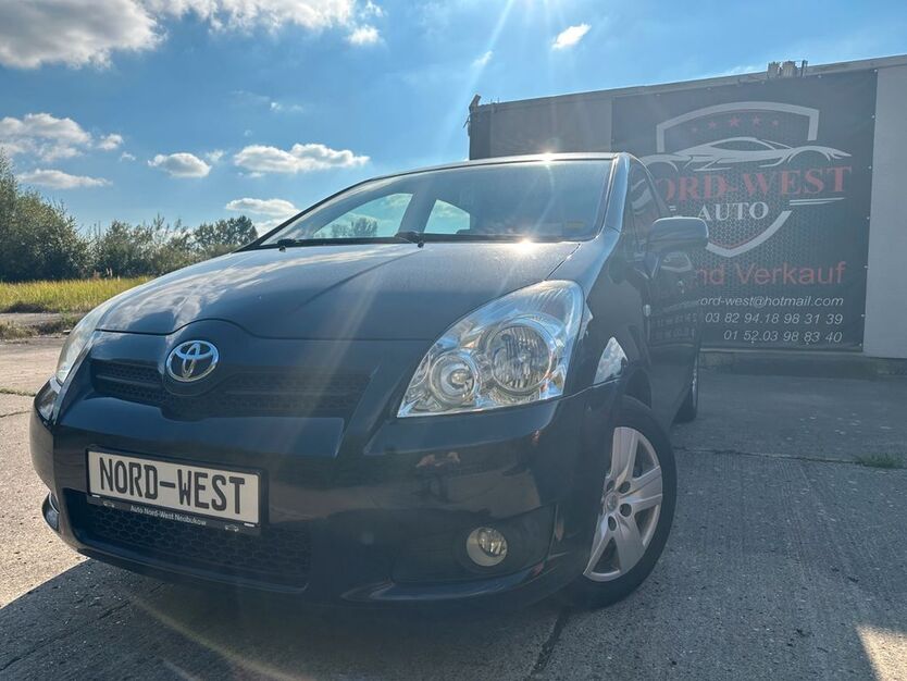 Toyota Corolla Verso 223.269 km 4.480 € Neubukow 18233