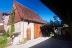 Einfamilienhaus mit Scheune