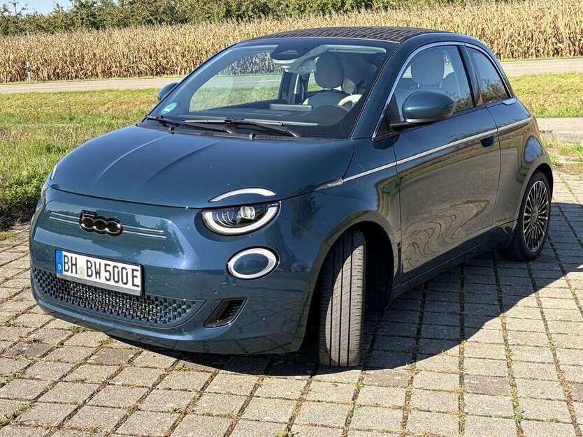Fiat 500 7.315 km 25.500 € Bühl 77815