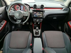 Suzuki SWIFT 1.4 SPORT HYBRID 28.130 km 18.990 &euro; Höhenkirchen-Siegertsbrun 85635