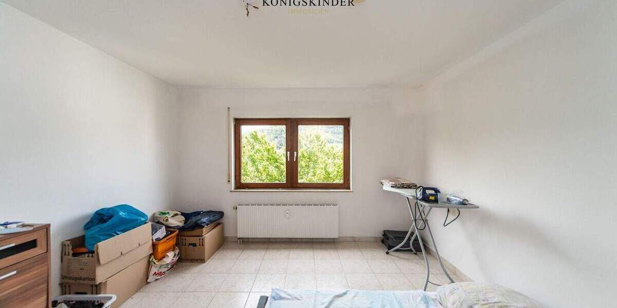 Etagenwohnung Bad Urach - 2 Zimmer, 65 m&sup2;, 199.000&euro; | Angebot:25732897