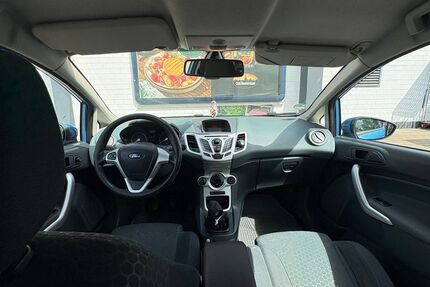 Ford Fiesta 213.531 km 2.500 &euro; Mannheim 68259