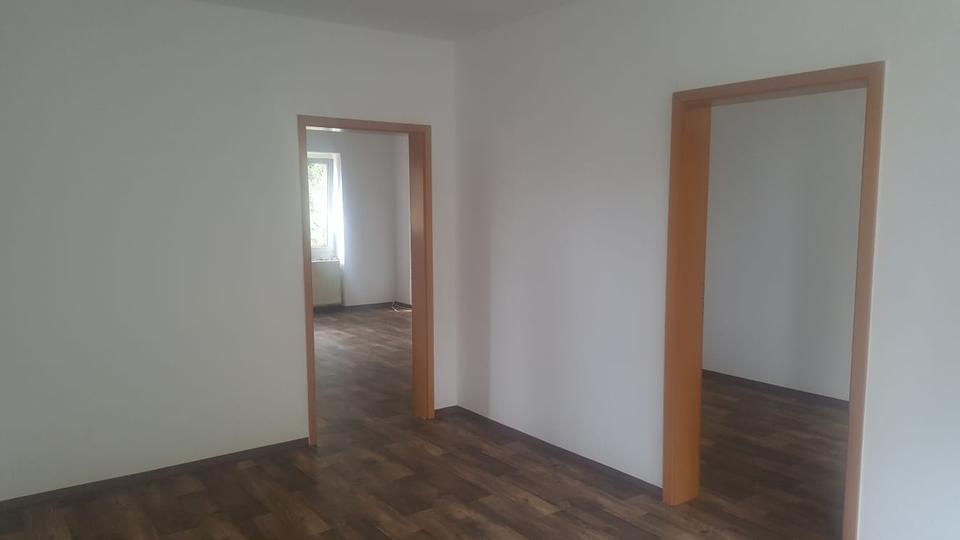 Etagenwohnung Sülzetal - 3 Zimmer, 67 m&sup2;, 300&euro; | Angebot:26416337
