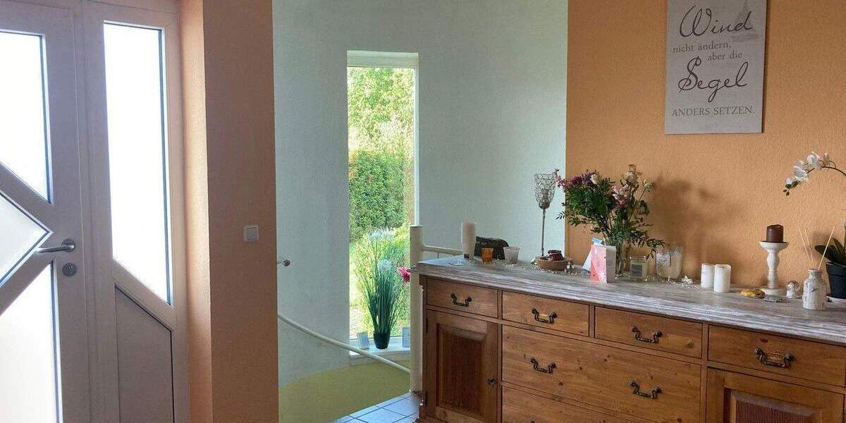 Bungalow Idstein Nieder-Oberrod - 7 Zimmer, 197 m&sup2;, 650.000&euro; | Angebot:25778828